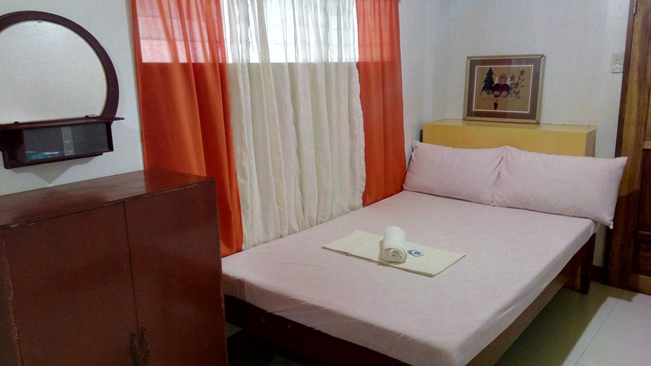Peria Seafront Pensione Roxas  Екстериор снимка